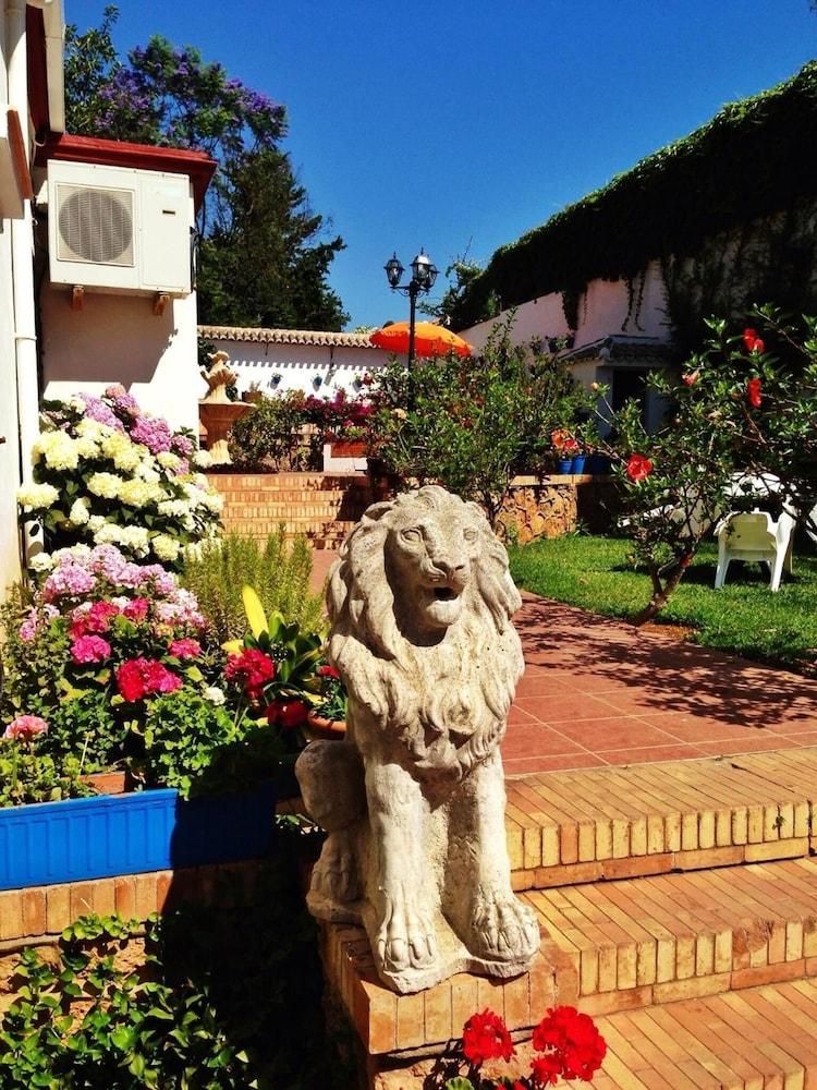 Hotel Carmen Teresa Torremolinos Kültér fotó