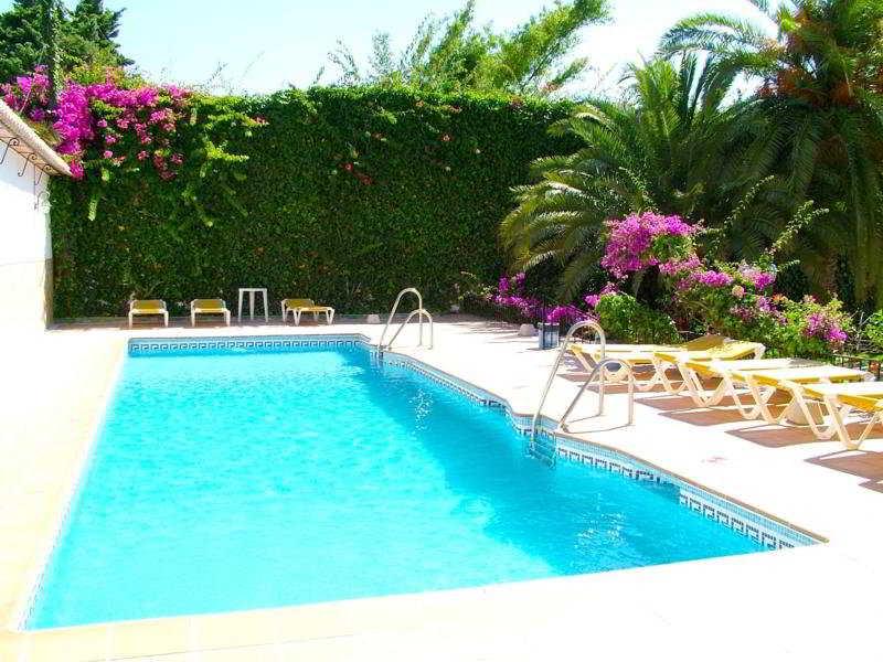 Hotel Carmen Teresa Torremolinos Kültér fotó