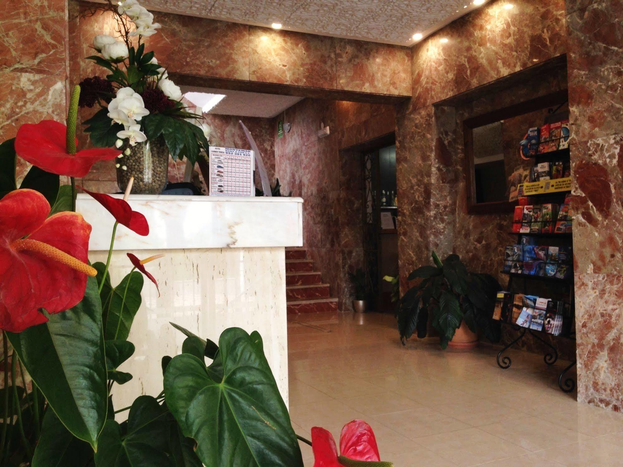 Hotel Carmen Teresa Torremolinos Kültér fotó